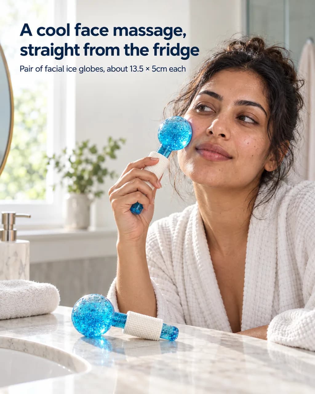 Cryo Facial Ice Globes (Pair): lifestyle